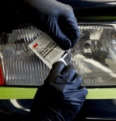 3M 32516 Hızlı Far Tamir Verniği  Mendil 1 Paket