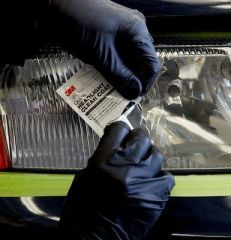 3M 32516 Hızlı Far Tamir Verniği  Mendil 2 Paket